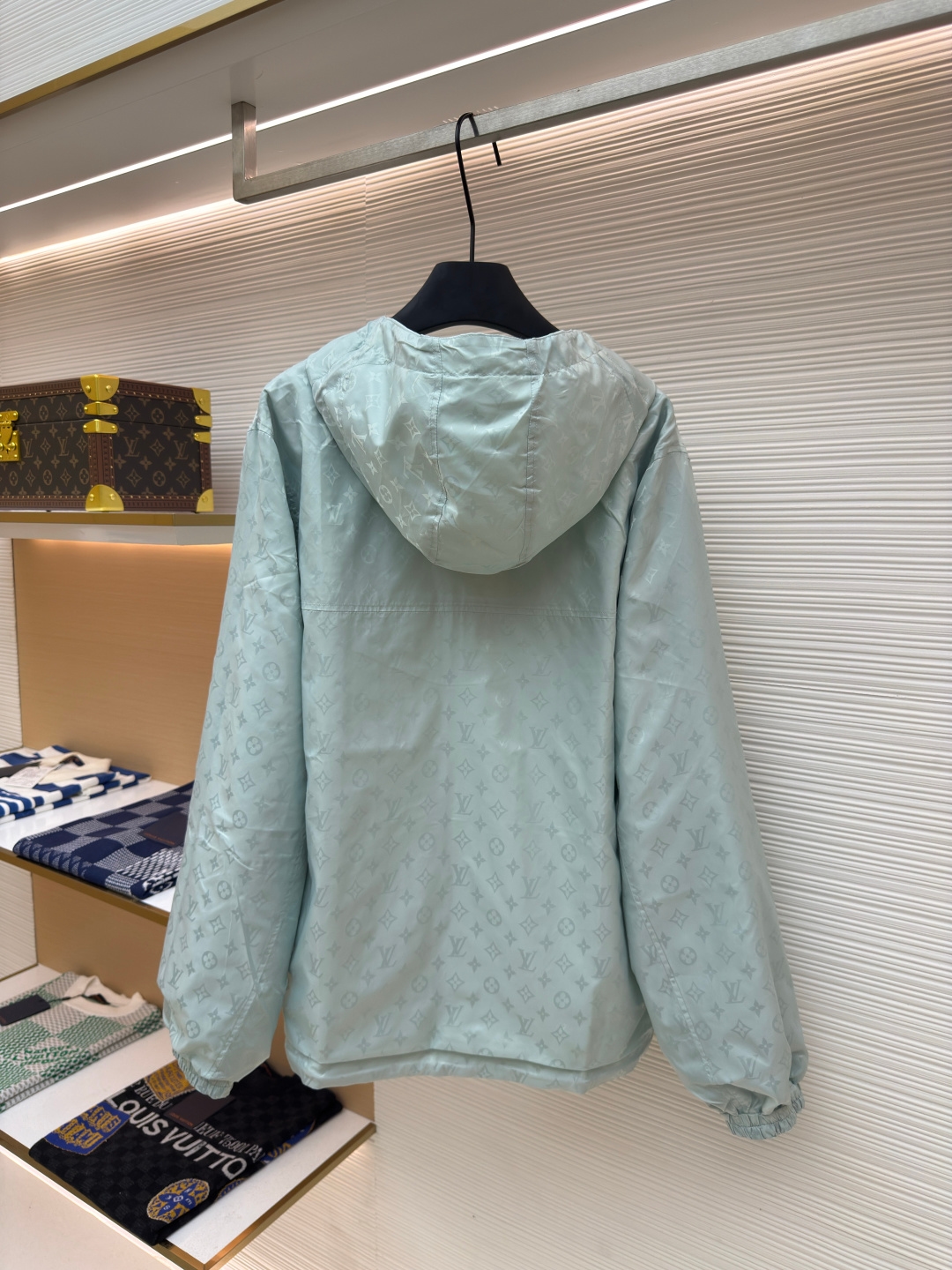 Louis Vuitton Reversible Monogram Jacket Mint - Image 4