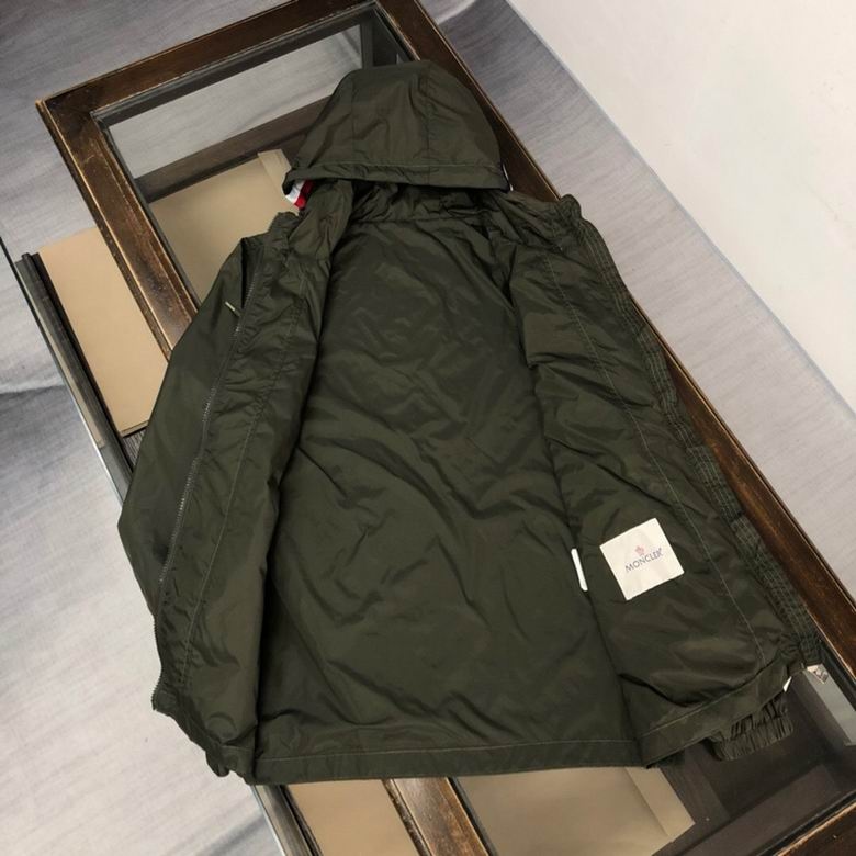 Moncler Grimpeurs Hooded Jacket Khaki Green - Image 2