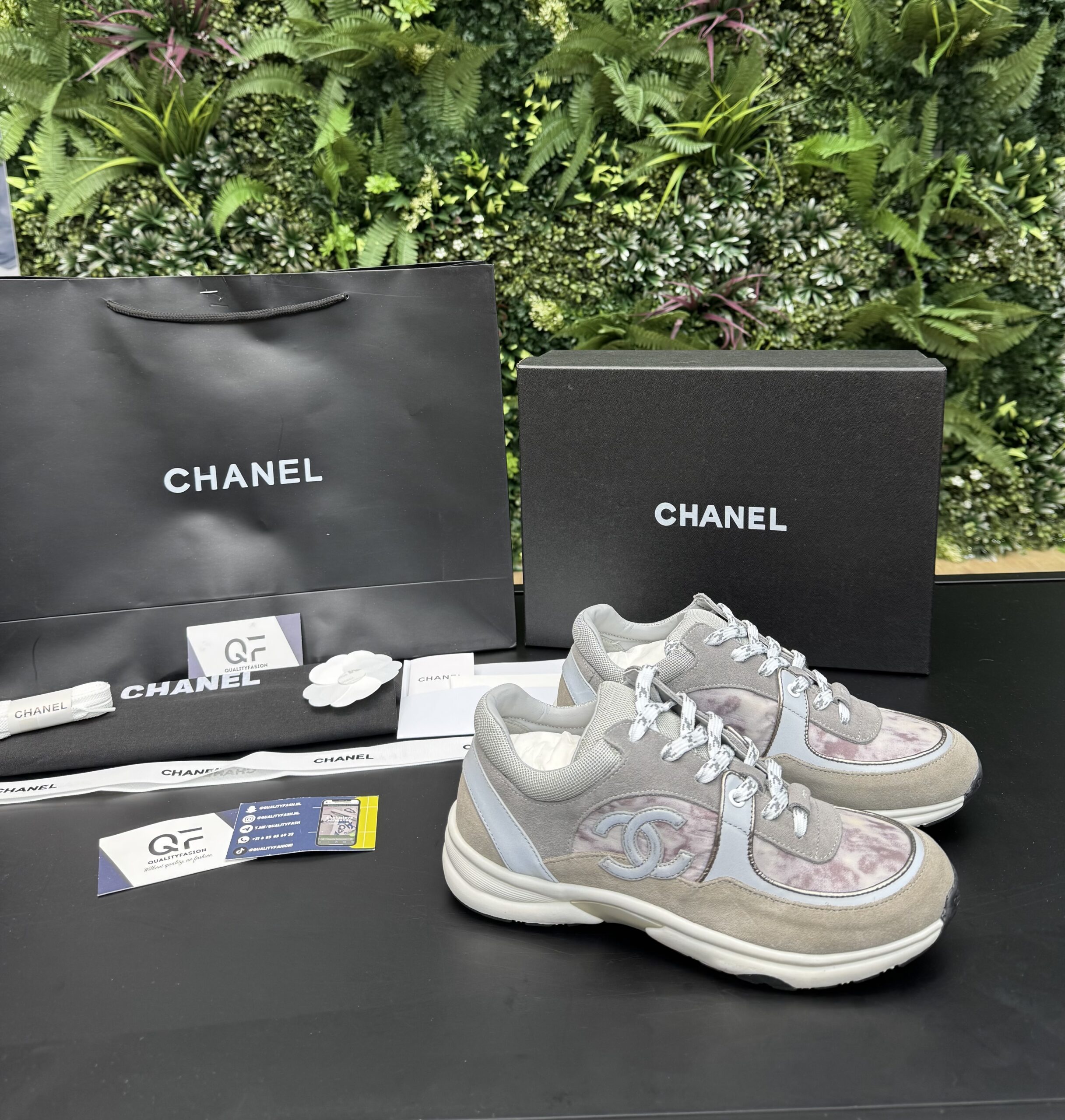 Chanel Low Top Trainer Creme Grey - Image 1