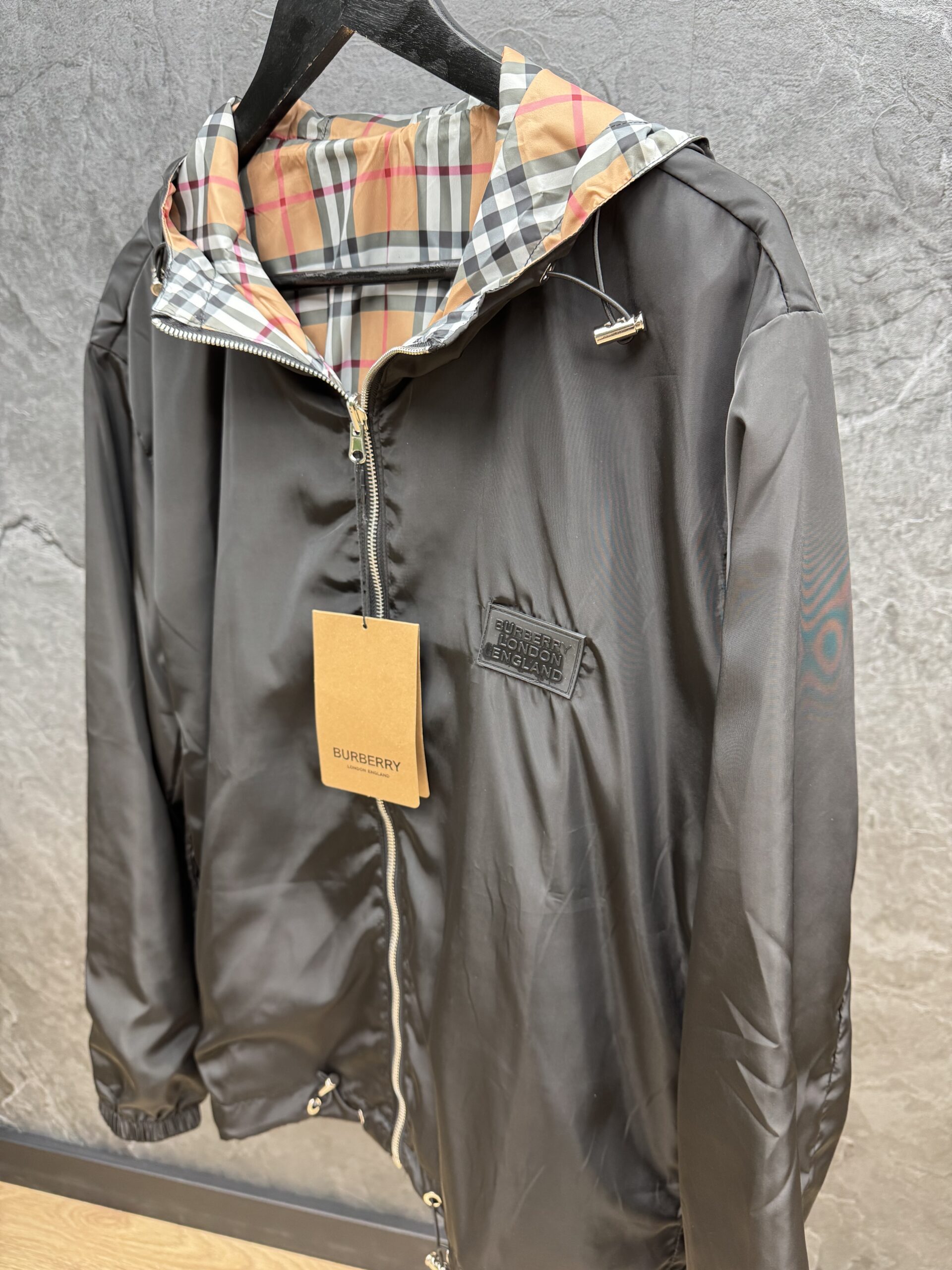 Burberry Reversible Jacket Black - Image 2