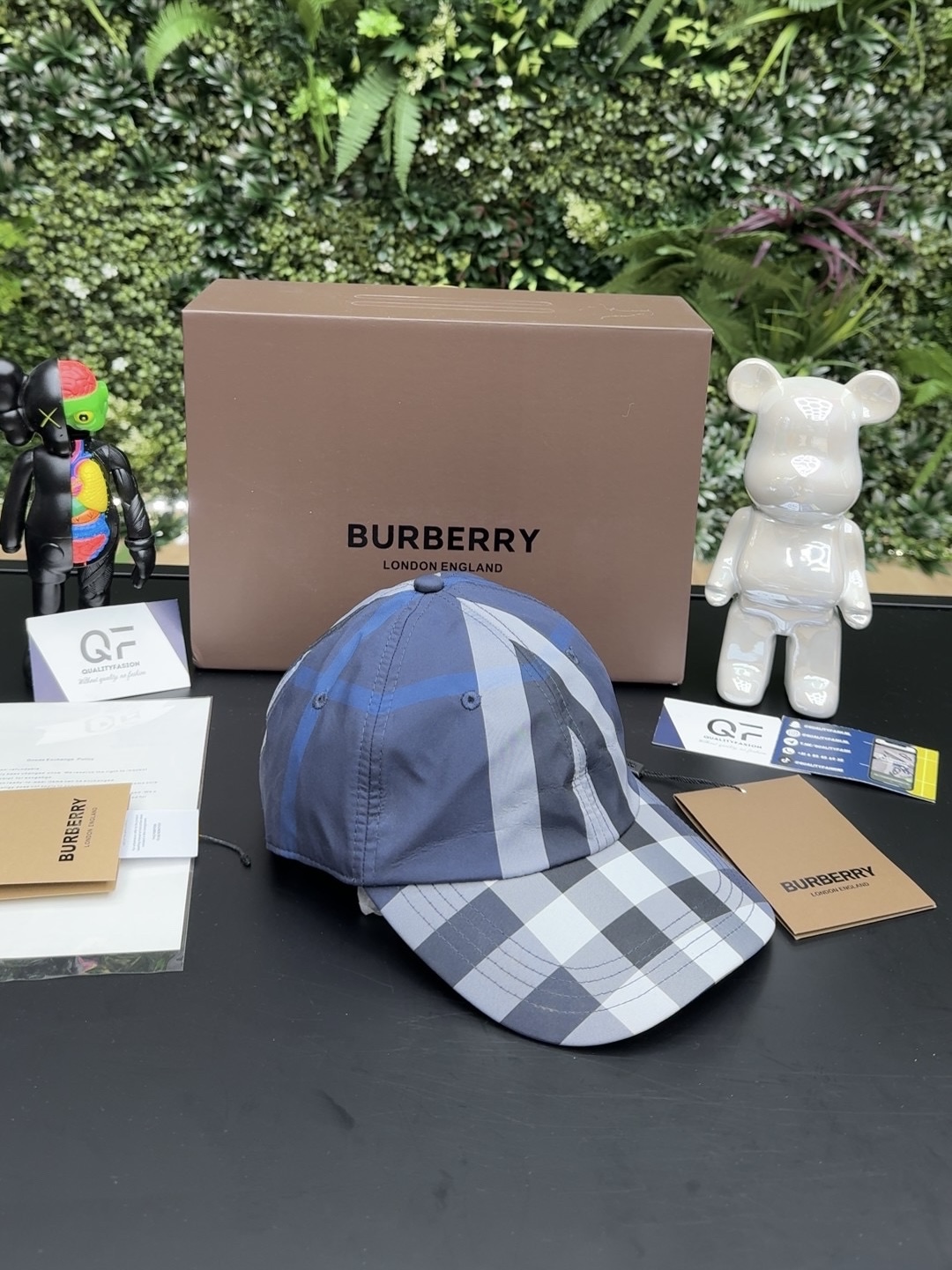 Burberry checkered Print Cap Blue - Image 1