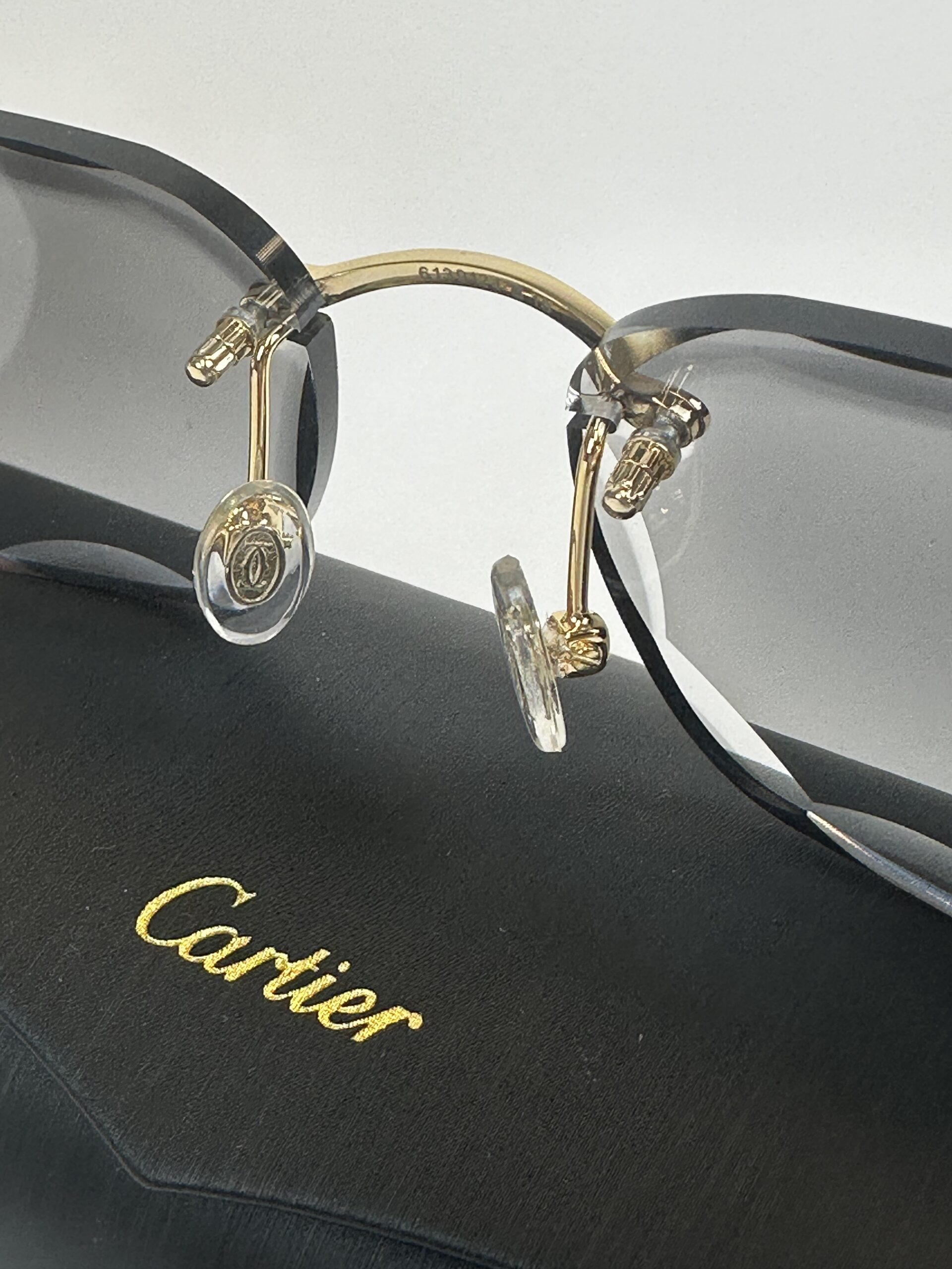 Cartier Panthere DC Gold Frame Black ( Meekleurend glazen ) - Image 3