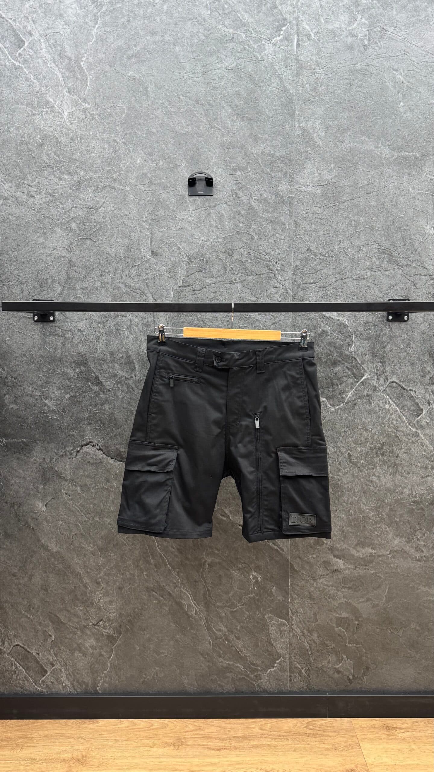 Dior Short Cargo Pants Black