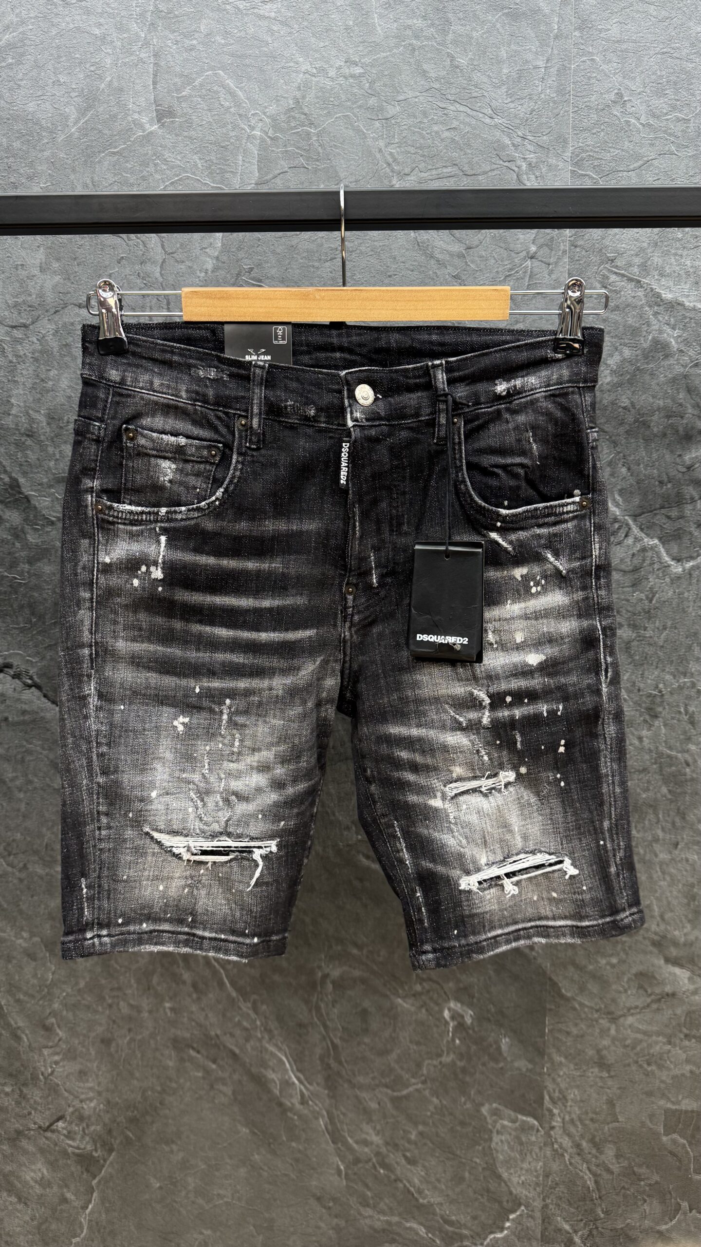 Dsquared2 1964 Authentic Short Jeans Black - Image 2