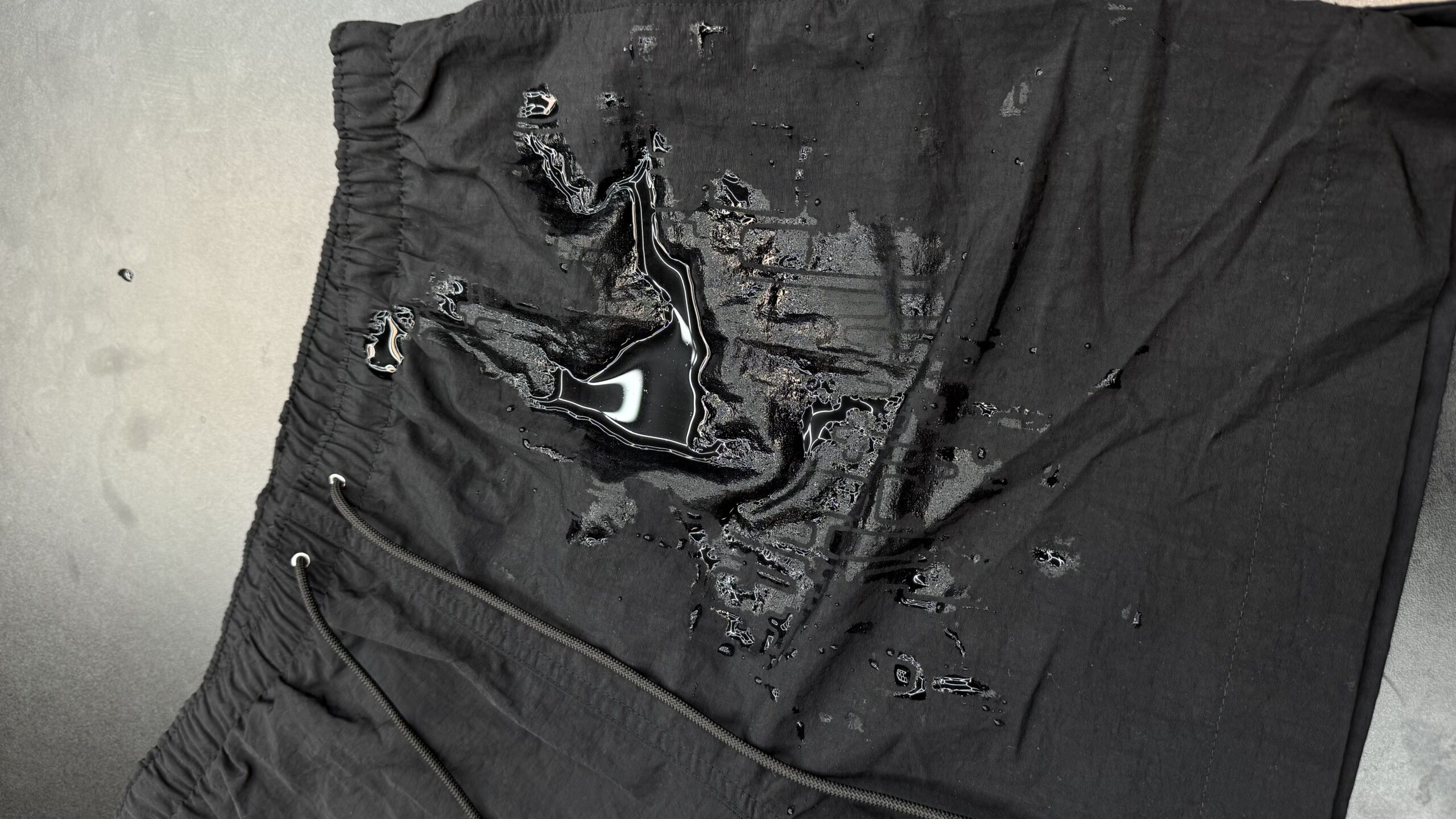 Hermes Water Reactive Swim Short Black - Image 2