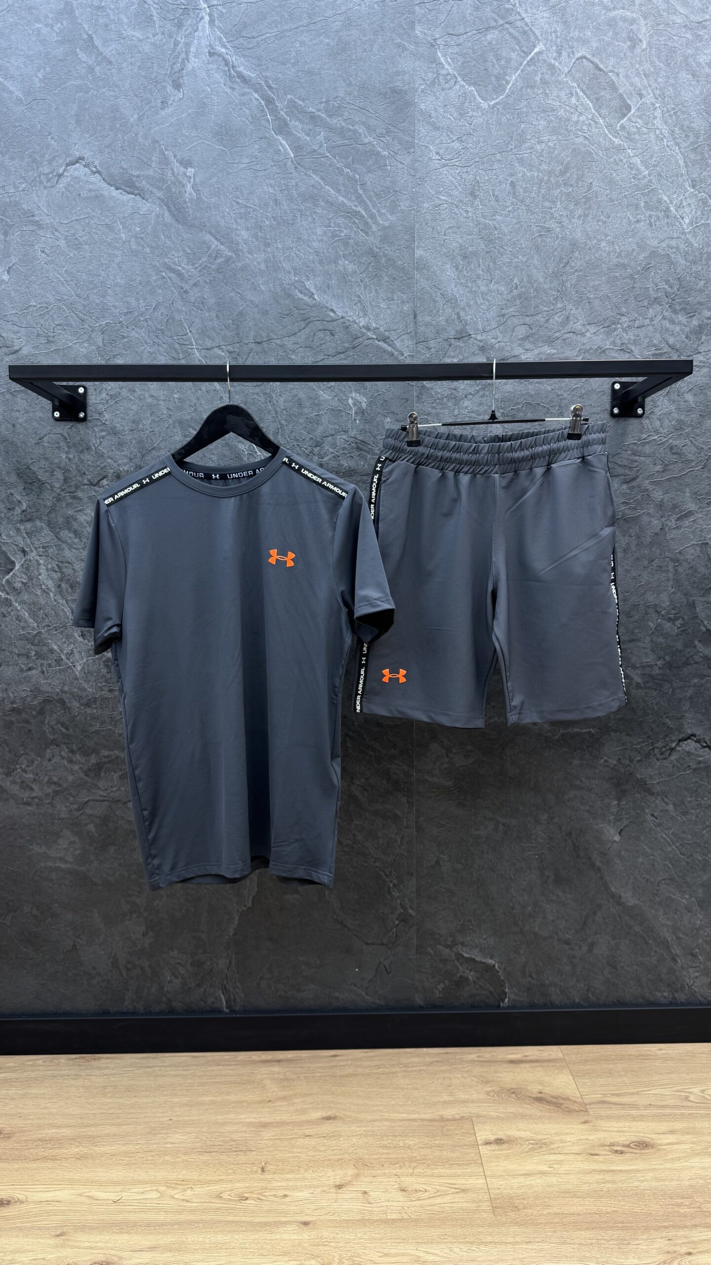 Under Armour 2 piece Set Antraciet Grey