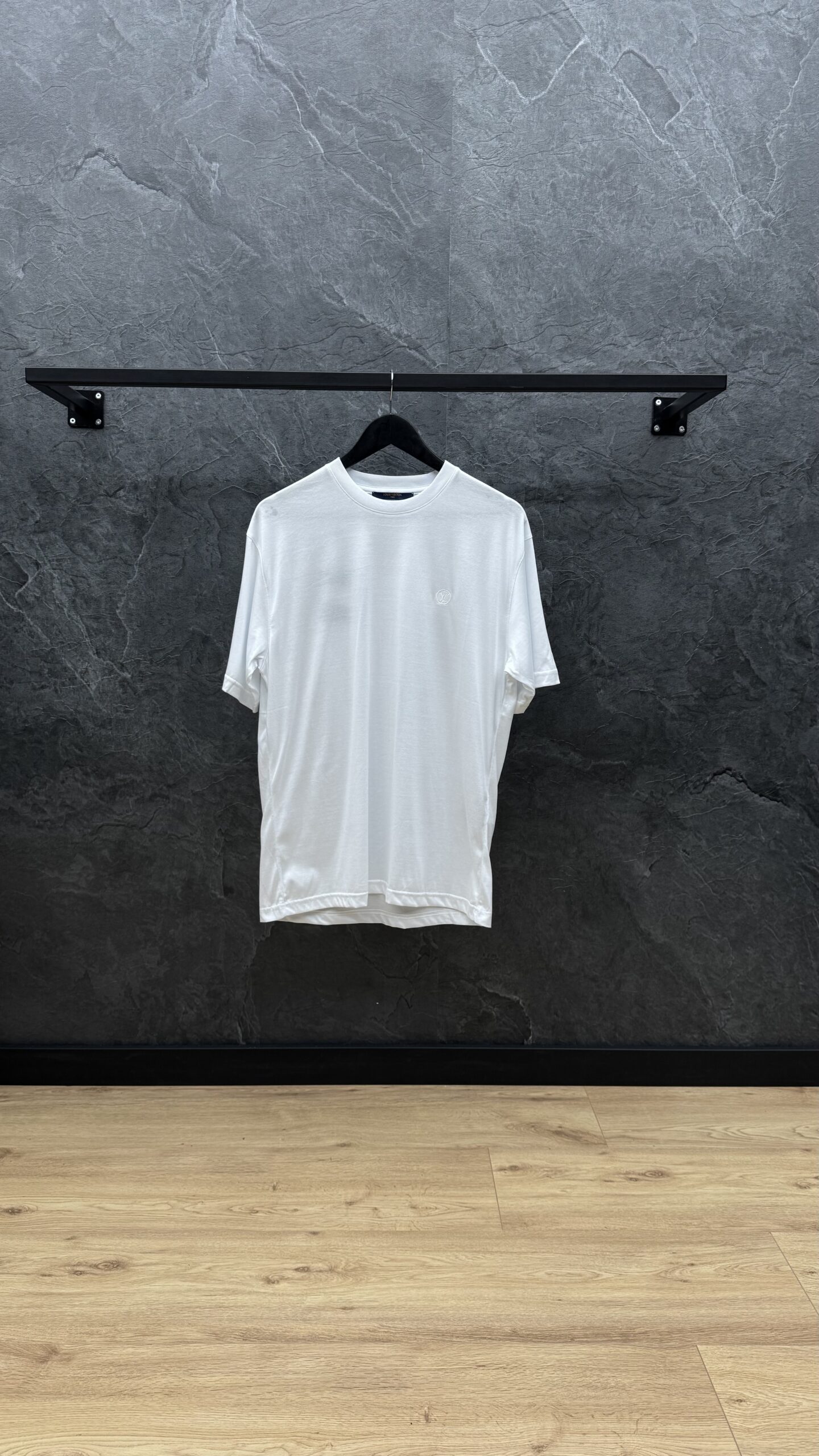 Louis Vuitton Embossed Lv Mini Logo White - Image 1