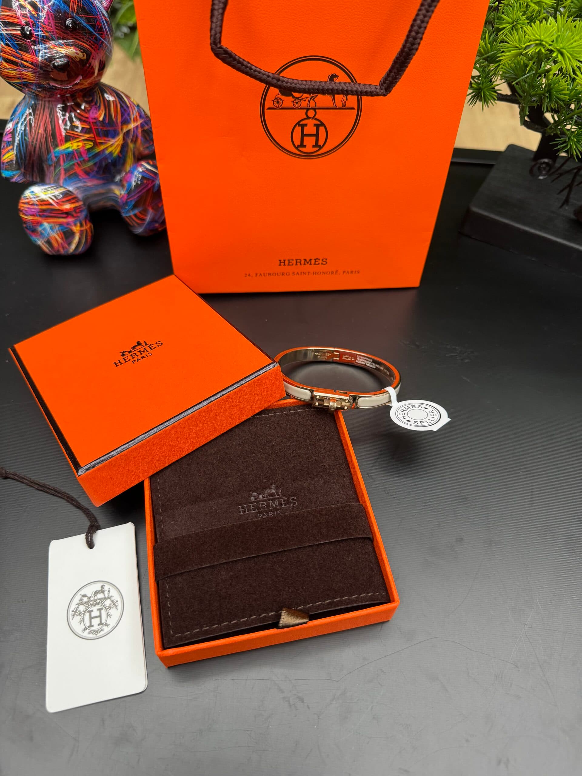 Hermes Kelly Bracelet Rosé Gold Crème