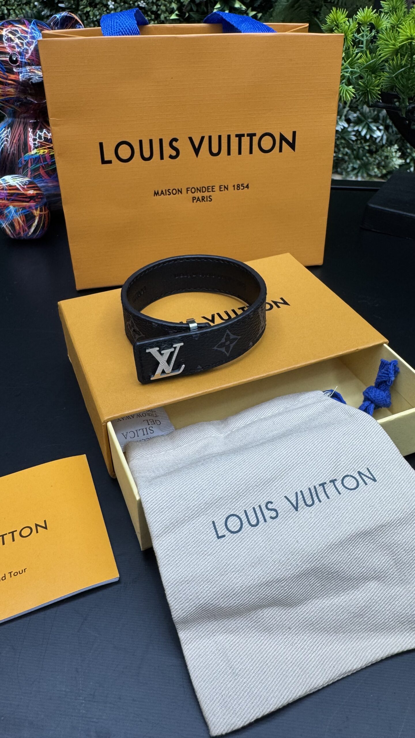 Louis Vuitton Slim Bracelet ( Men ) - Image 1