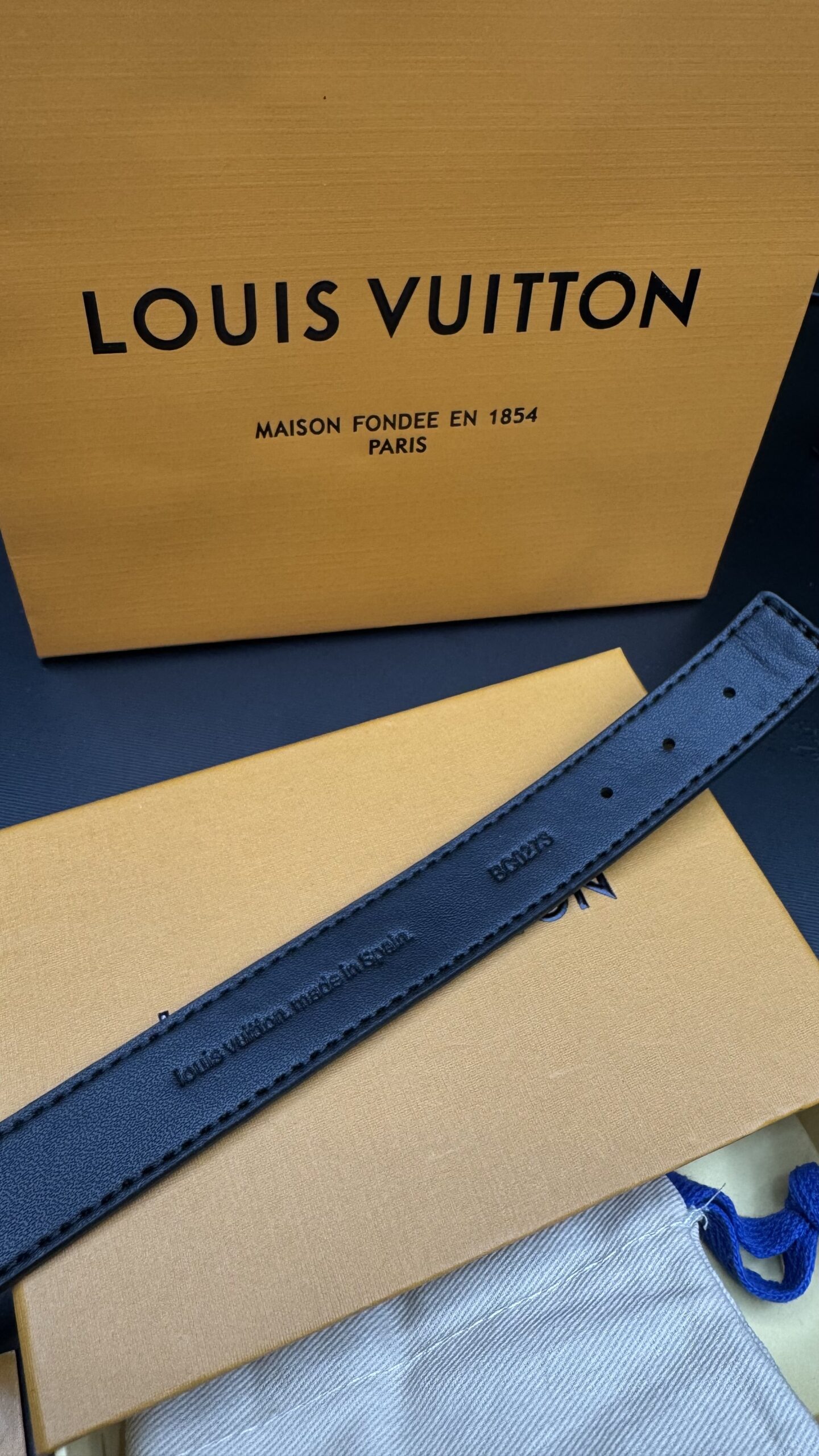 Louis Vuitton Slim Bracelet ( Men ) - Image 2