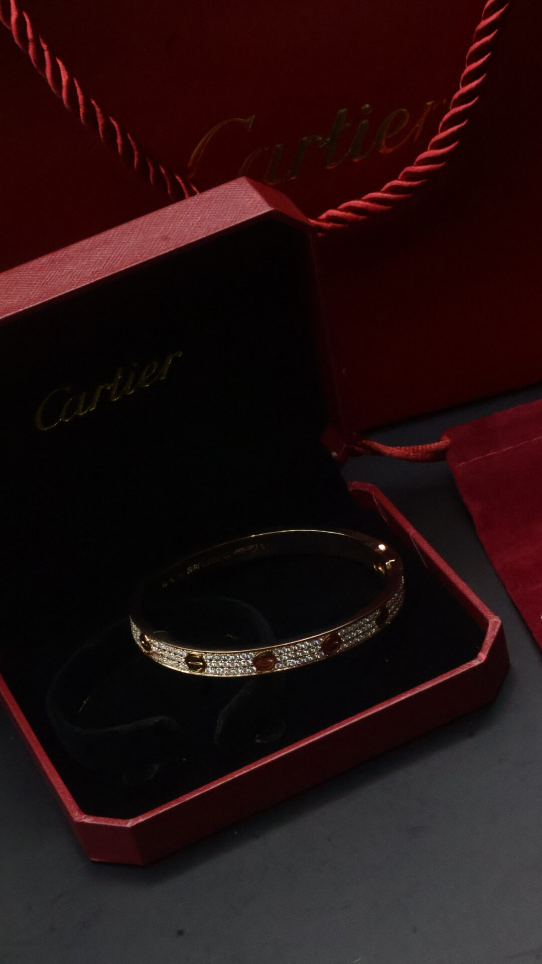 Cartier Love bracelet Rose Gold Moissanite ( Diamond Tester ) - Image 1