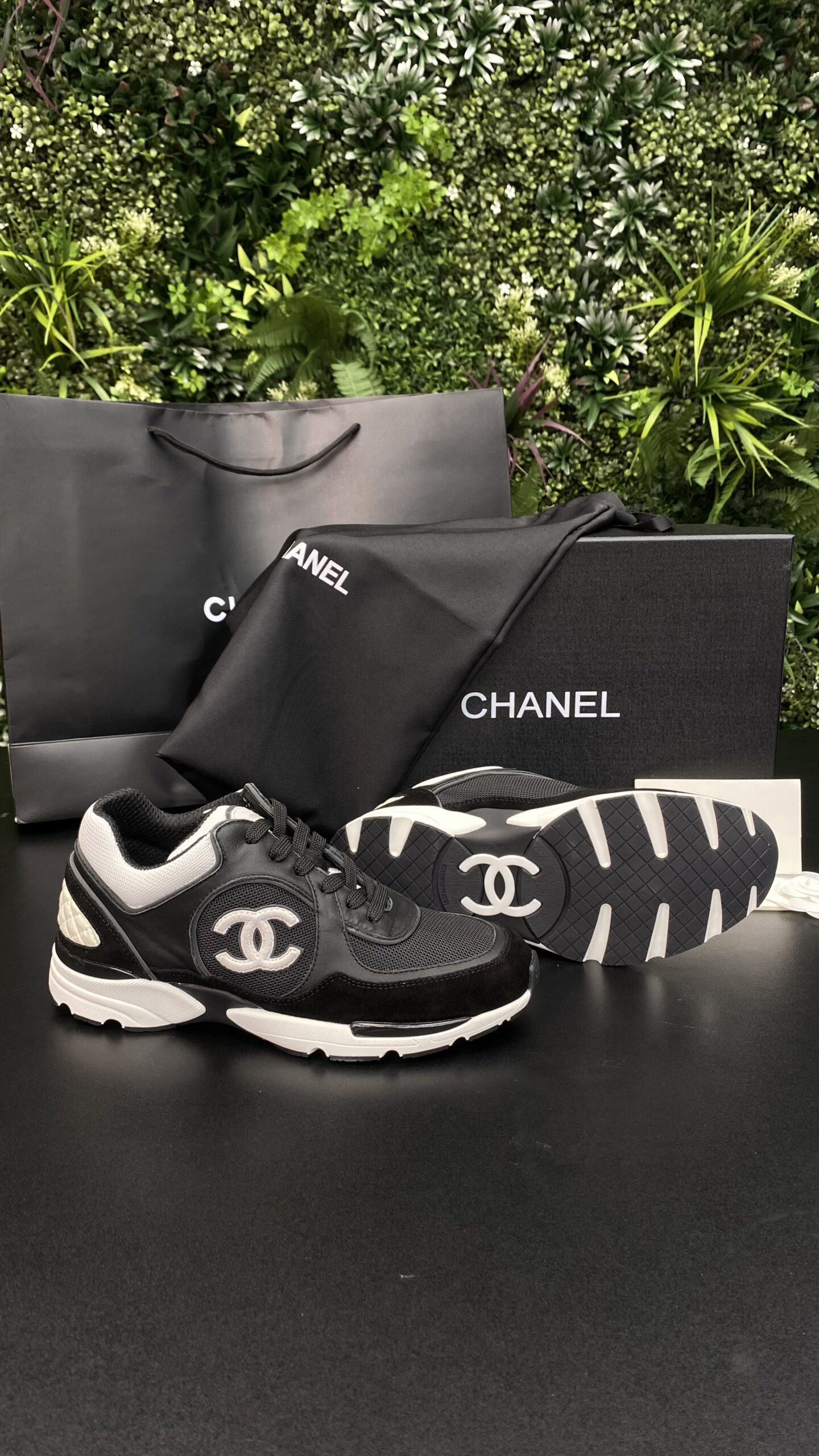 Chanel Low Top Trainer Black/White - Image 1
