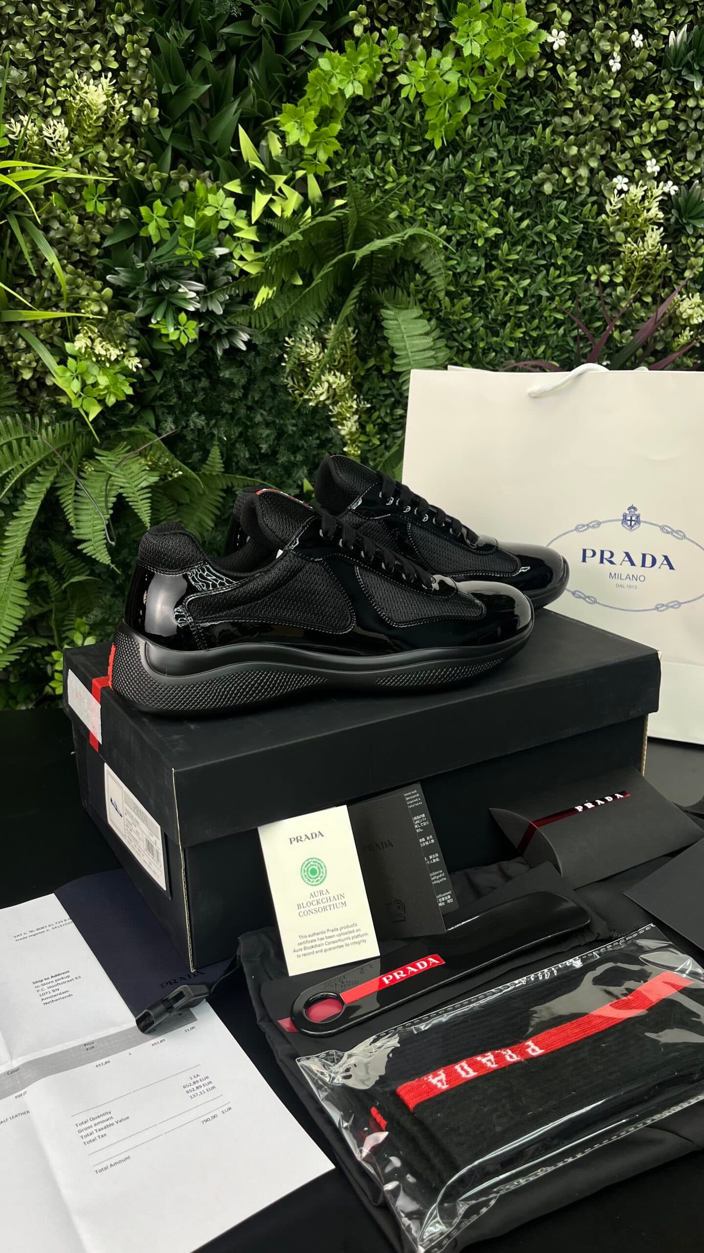 Prada America’s Cup Black