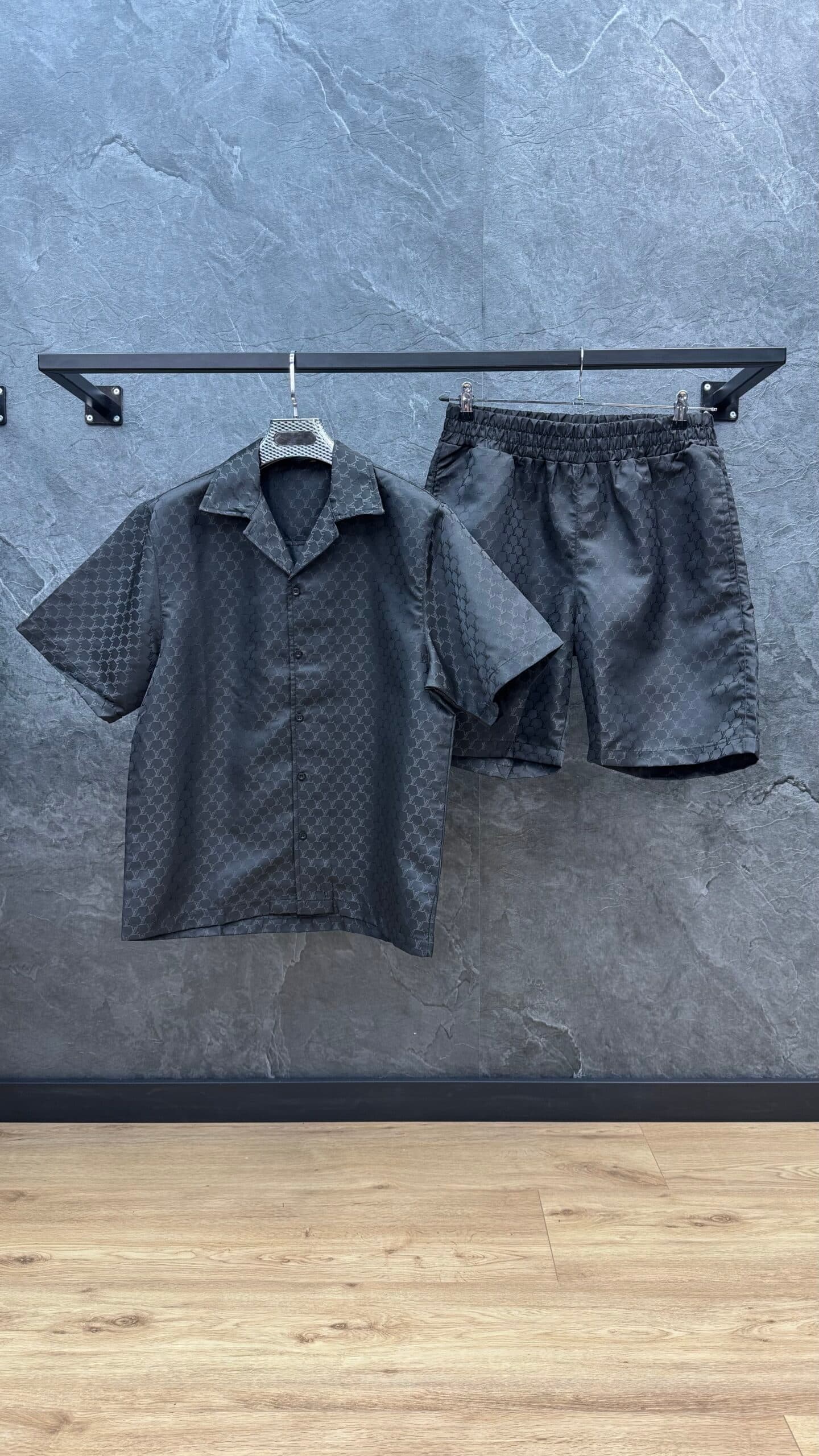 Louis Vuitton Lv Printed Logo Blouse Set Black
