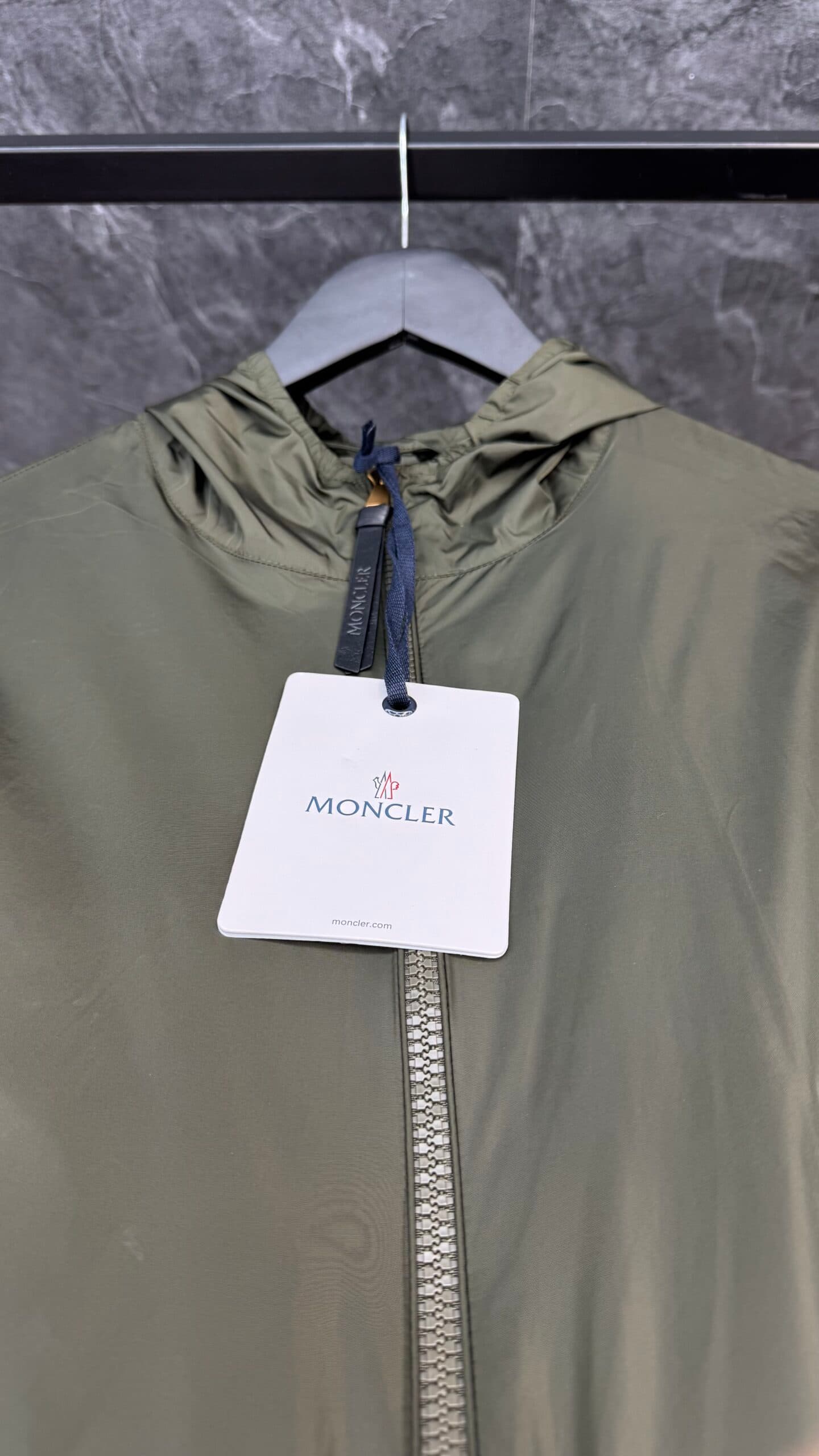 Moncler Traversier Windbreaker Khaki Green - Image 2