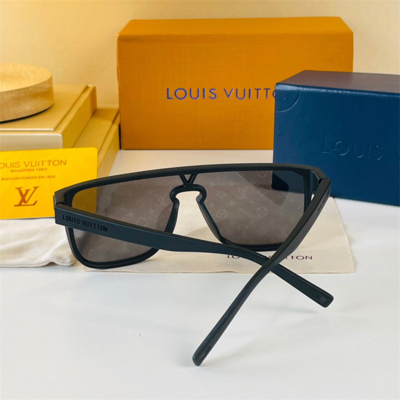 Louis Vuitton Waimea Glasses Black - Image 2