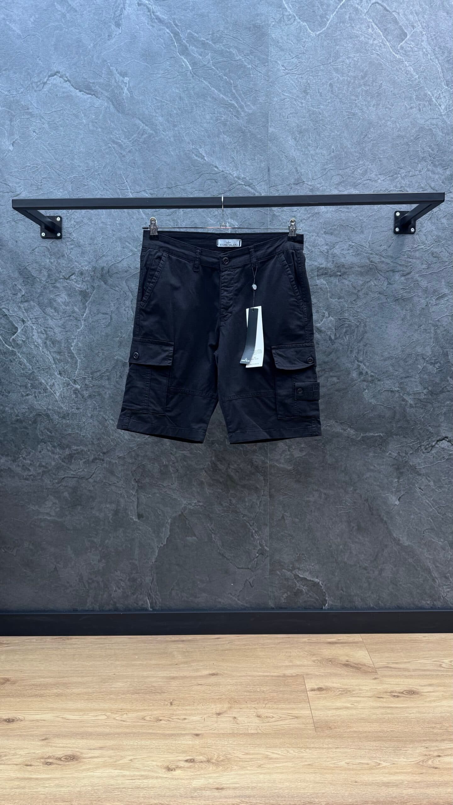 Stone Island Cargo Ghost Short Pants Black