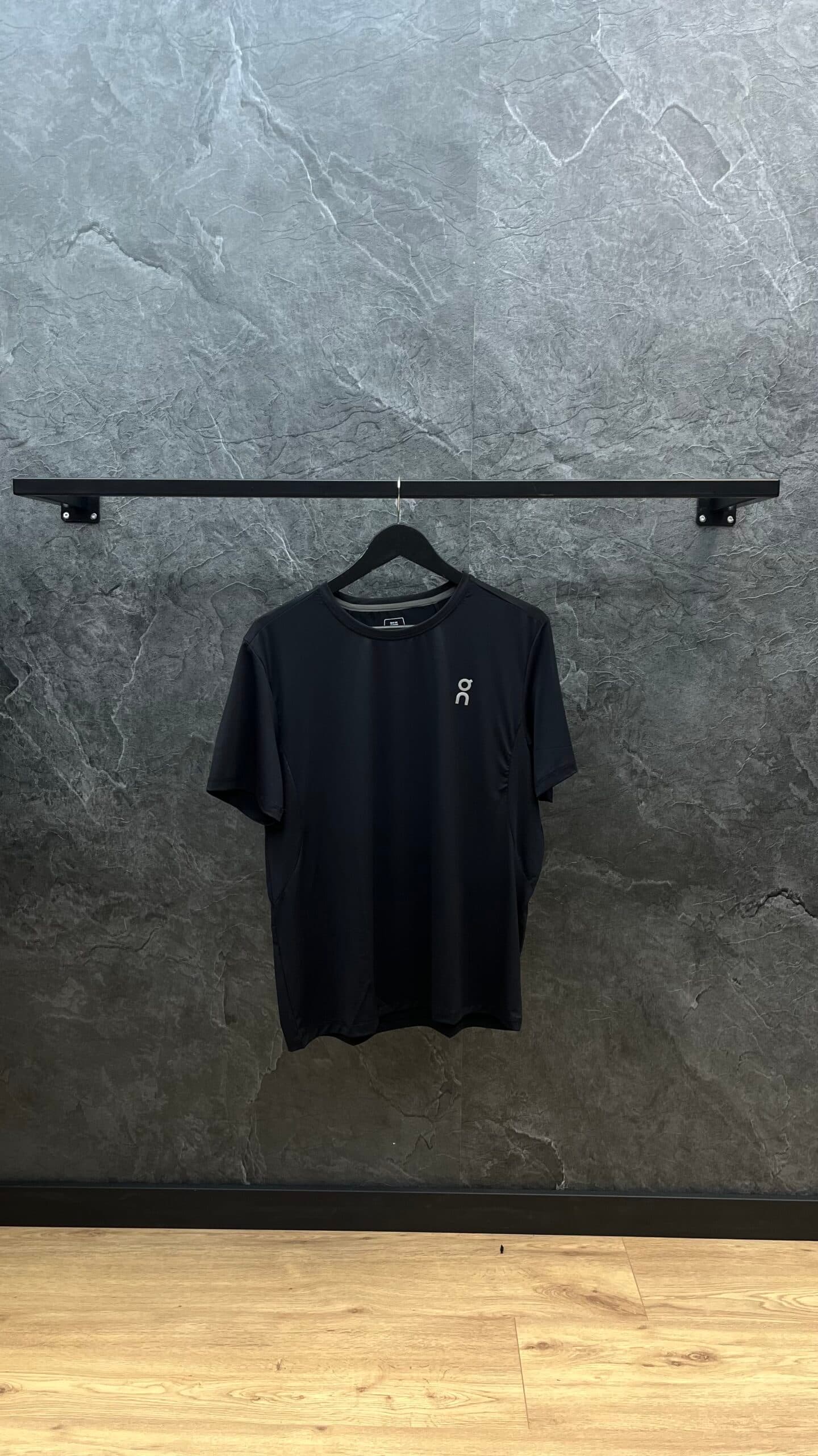 On Running Core T Shirt Black