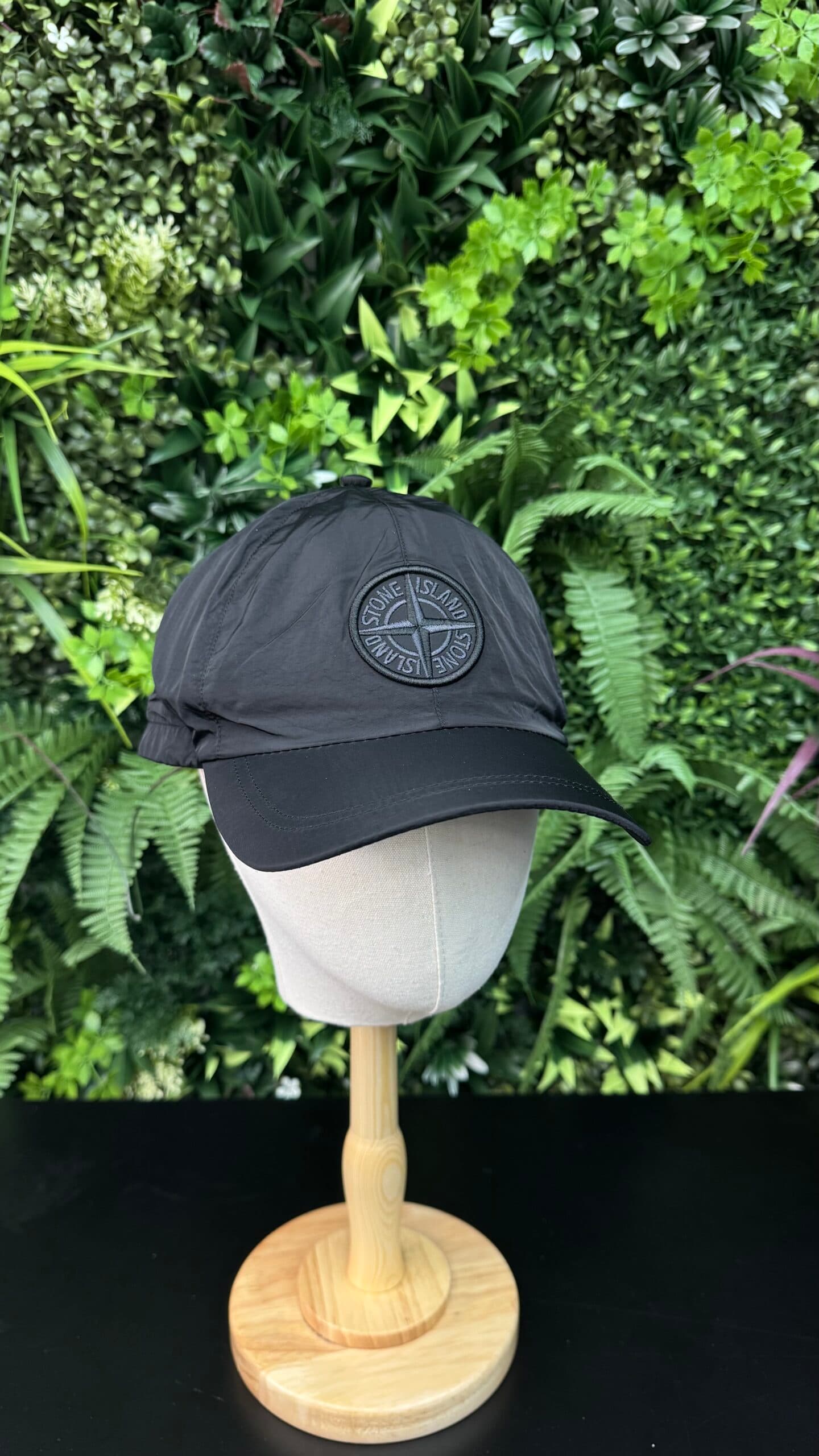 Stone Island Nylon Metal Cap Black