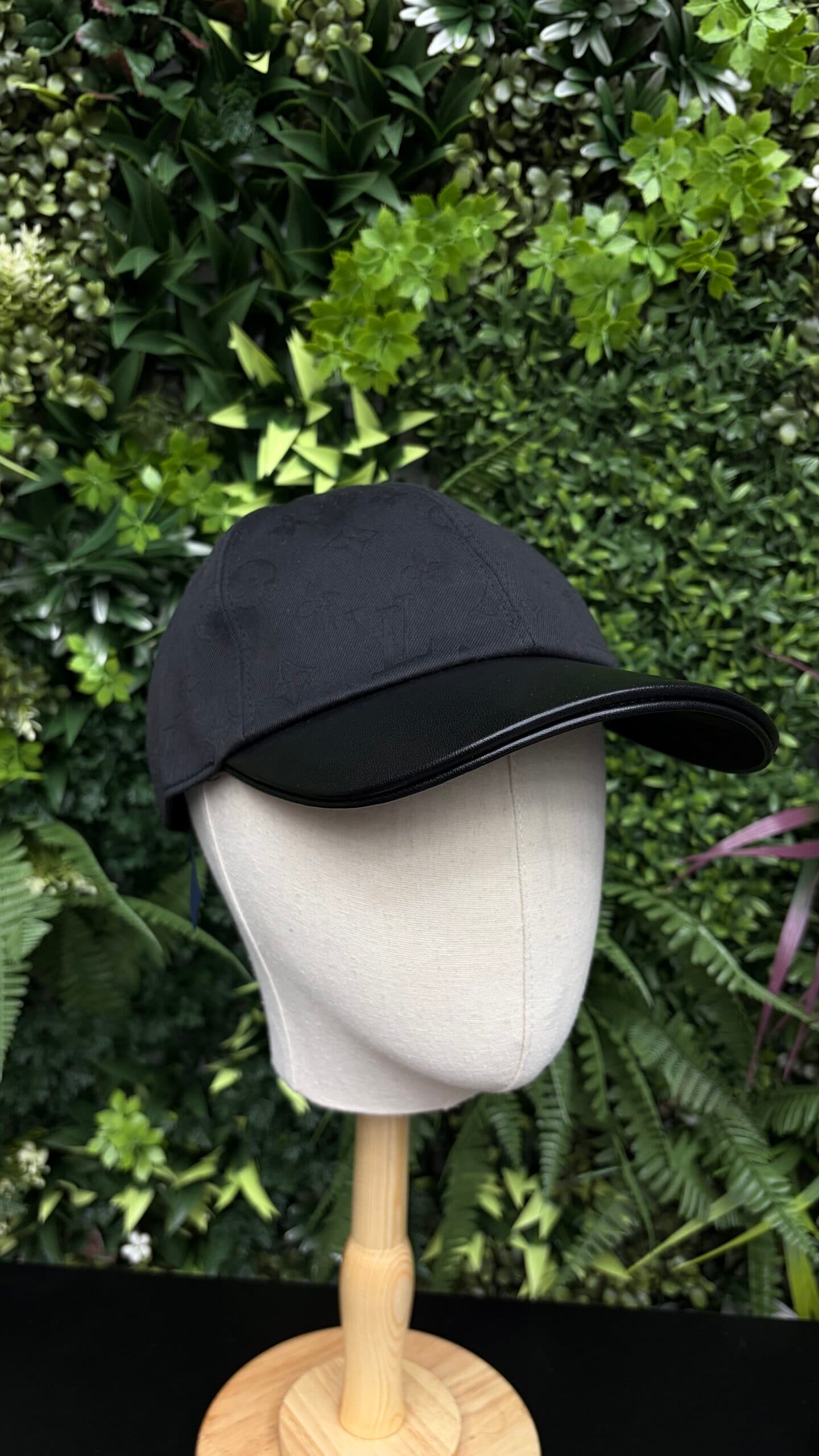 Louis Vuitton Monogram Suede Loop Cap Black