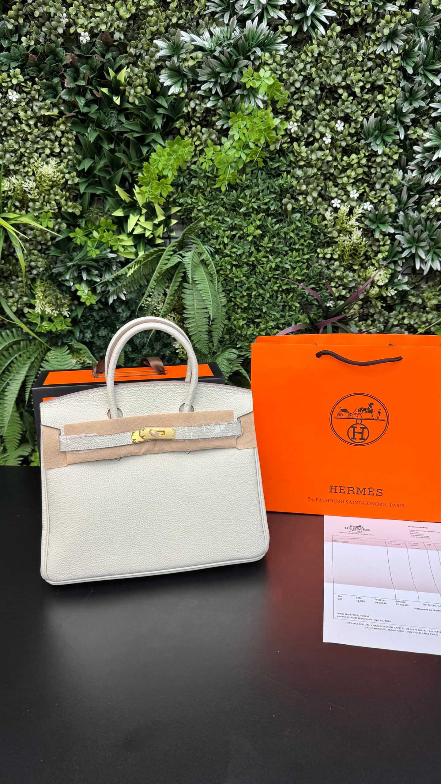 Hermes Kelly 25 Bag Gold/White