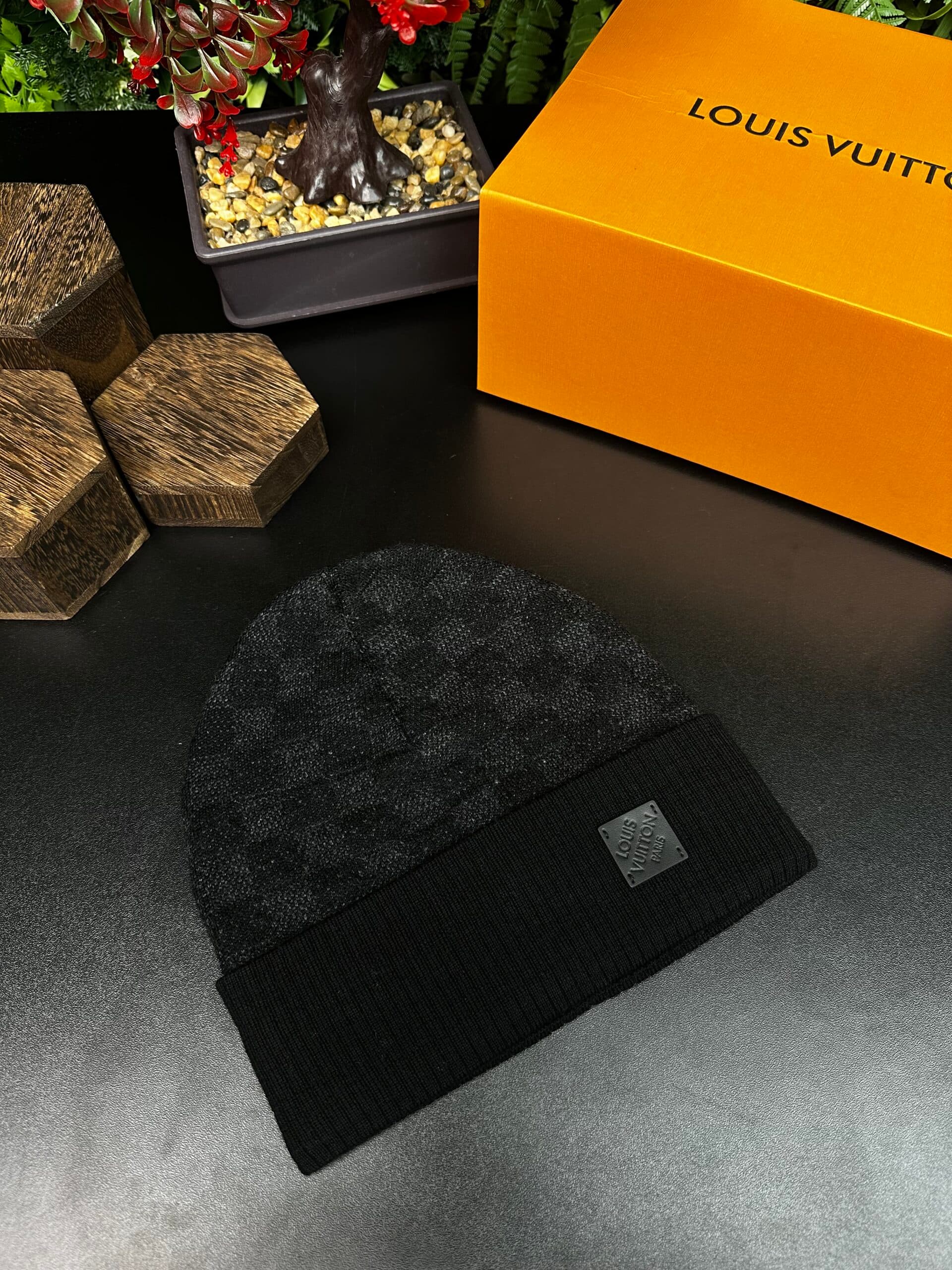Louis Vuitton Neo Petit Damier Beanie Black