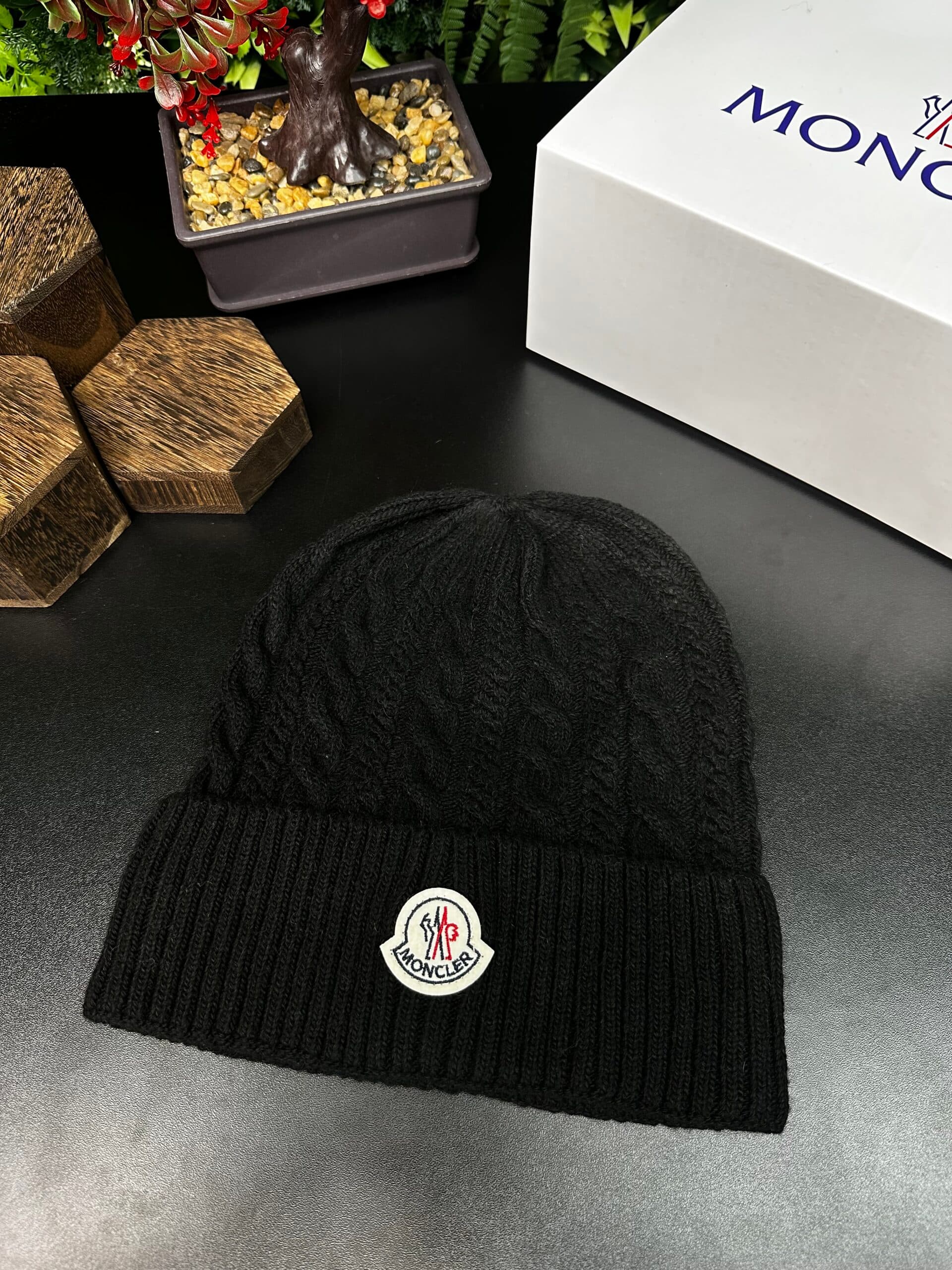 Moncler Enfant Beanie Black