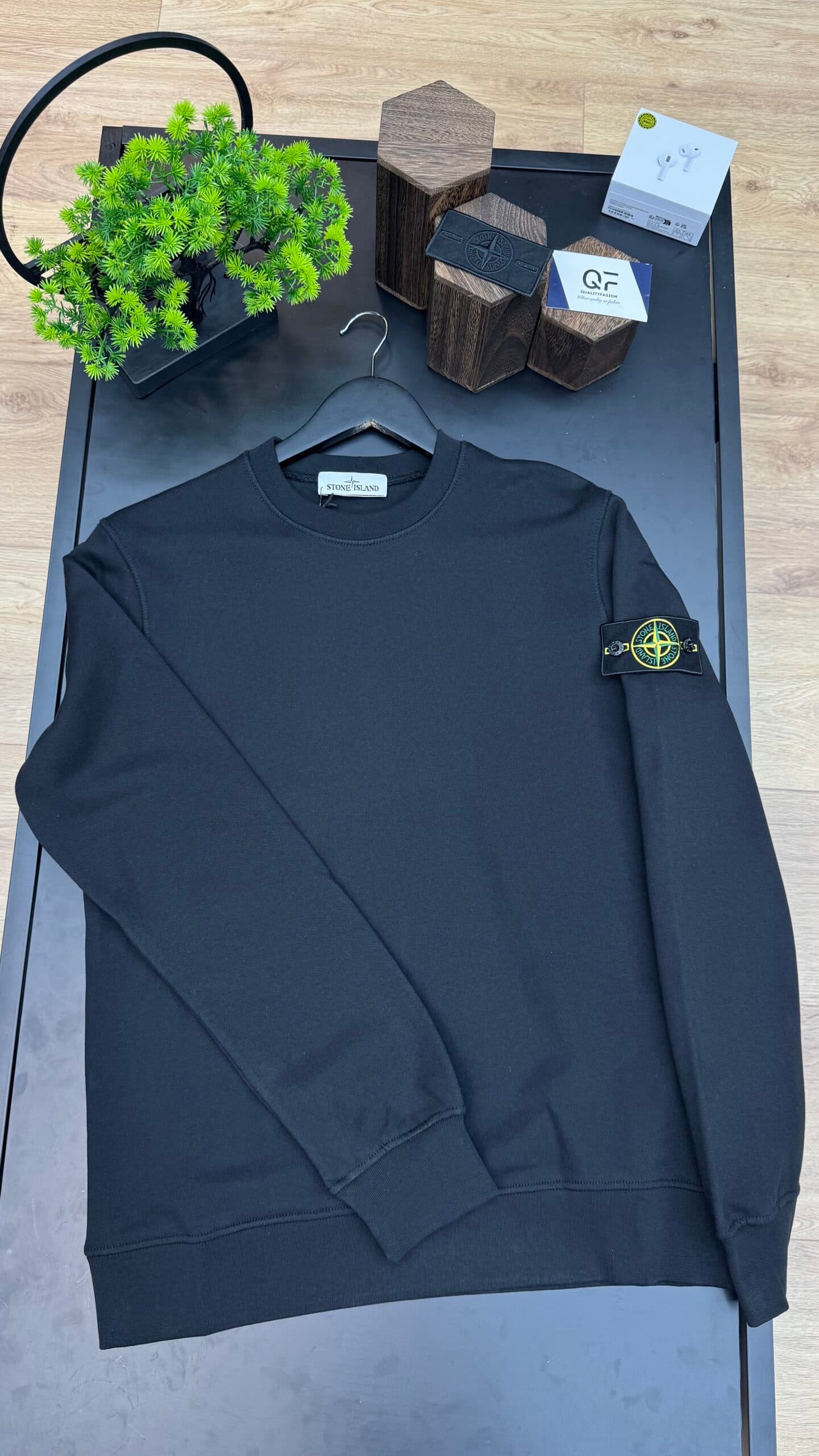 Stone Island Basic Logo Sweater Black