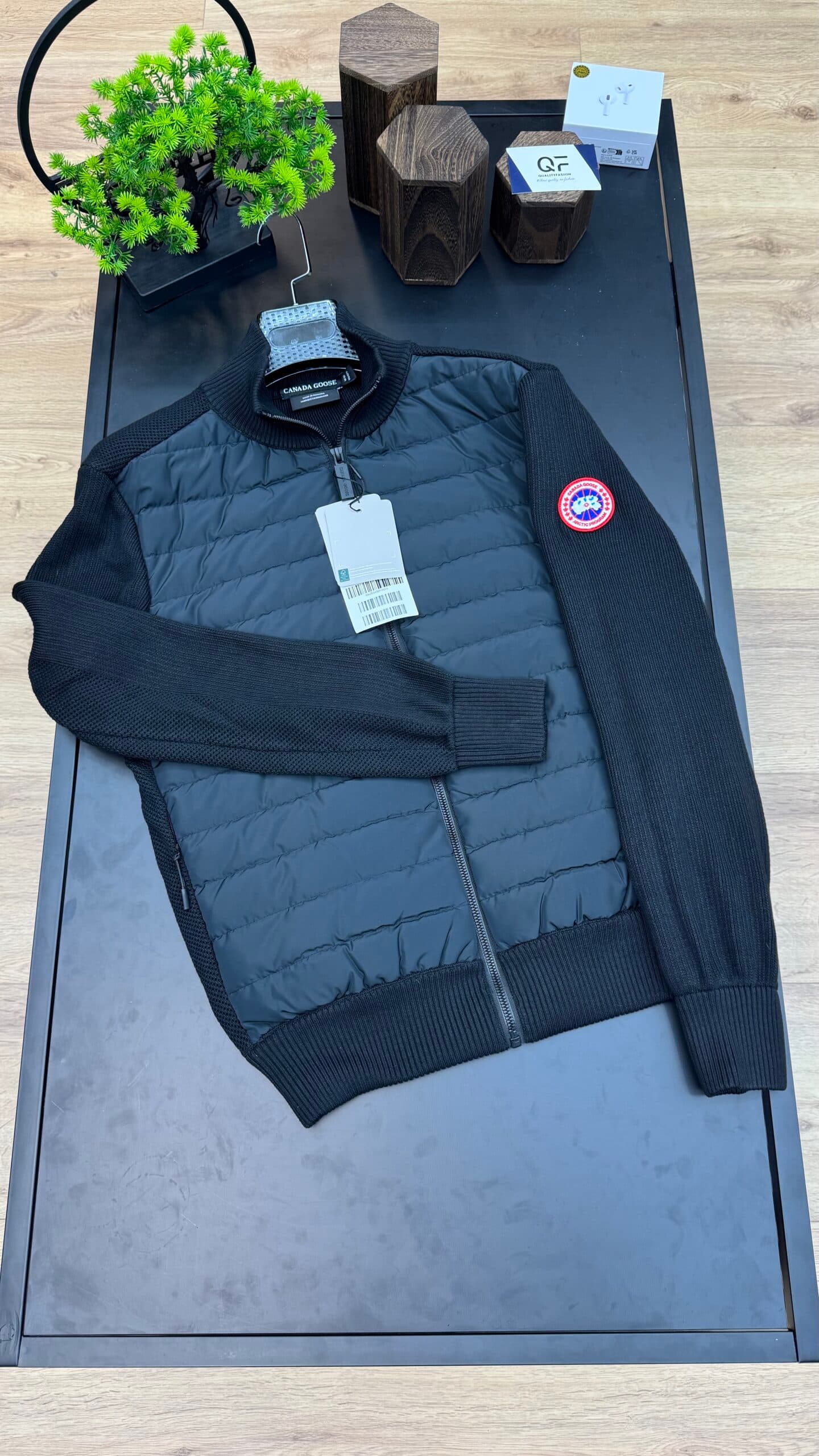 Canada Goose Cardigan Knit Red Label Jacket Black
